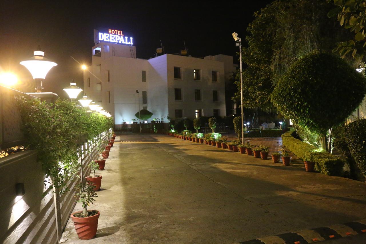 Hotel Deepali Sagar  Exterior photo
